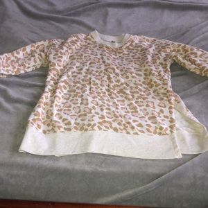 Oversized sweatshirt